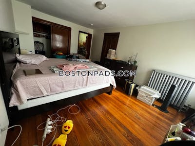 Allston 3 Beds 1 Bath Boston - $3,600