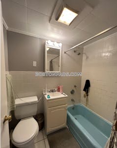 Somerville 1 Bed 1 Bath SOMERVILLE  Porter Square - $2,550
