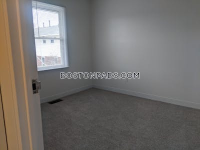 Roslindale Apartment for rent 3 Bedrooms 1 Bath Boston - $3,588