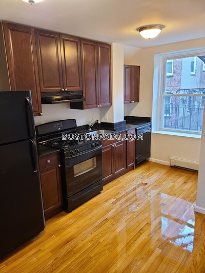 North End 3 Beds 1 Bath Boston - $4,500