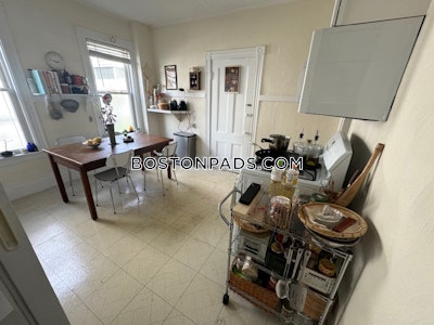 Medford 3 Beds Tufts  Tufts - $3,300