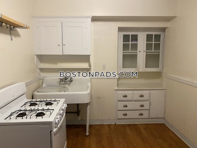 Cambridge 2 Beds 1 Bath  Central Square/cambridgeport - $3,000 50% Fee