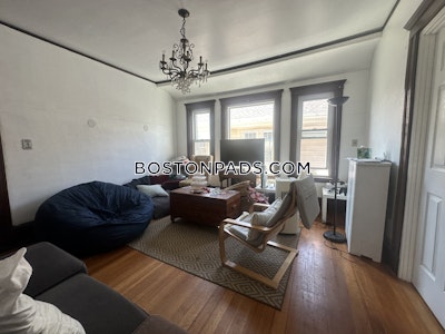 Somerville 4 Beds 1 Bath  Tufts - $3,900