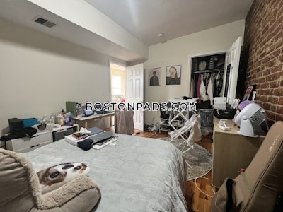 Mission Hill Nice 3 Bed 1 Bath available 9/1/23 on Huntington Ave in Mission Hill  Boston - $4,500