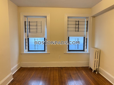 Cambridge Apartment for rent 2 Bedrooms 1 Bath  Central Square/cambridgeport - $3,000 50% Fee