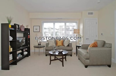 West Roxbury Apartment for rent 2 Bedrooms 1 Bath Boston - $2,780