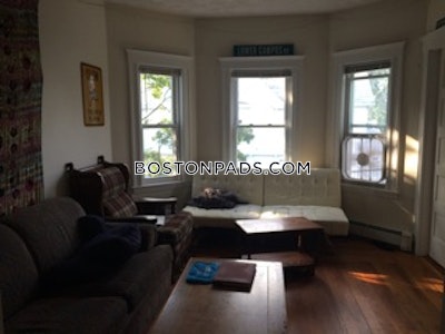 Medford 4 Beds 1 Bath  Tufts - $4,400