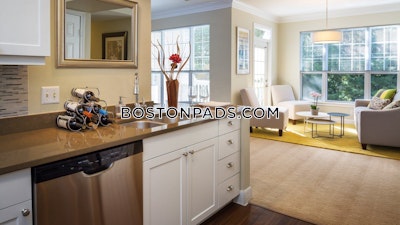 Waltham Apartment for rent 3 Bedrooms 1 Bath - $4,365 No Fee